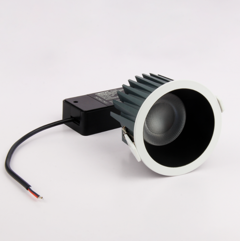 FUT079 - 9W Waterproof RGB+CCT LED Downlight (2.4GHz)