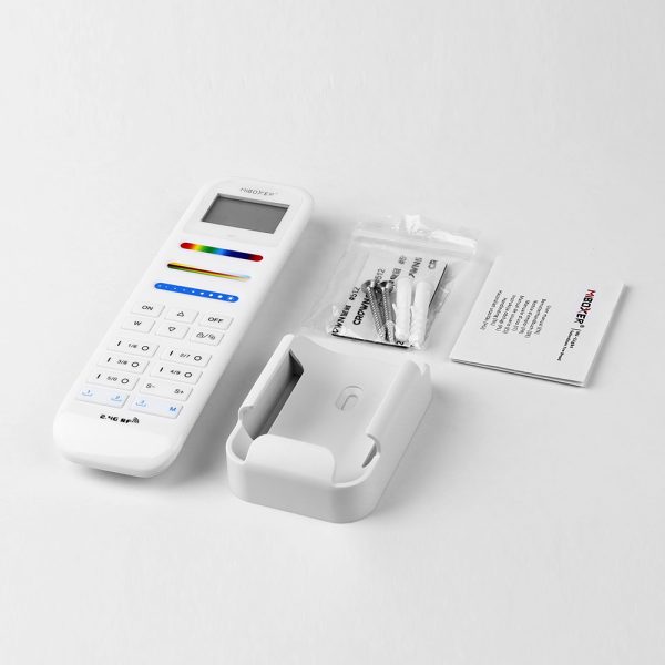 FUT100 - 100-Zone RGB+CCT Remote